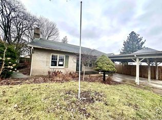 418 W John St, Rensselaer, IN 47978