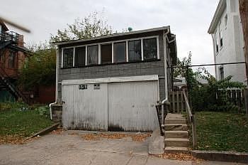 3rd image of 1515 Worthington St