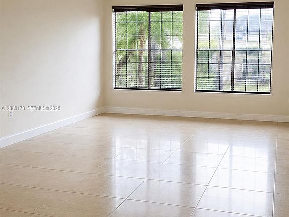 2nd image of 6355 La Costa Dr APT M