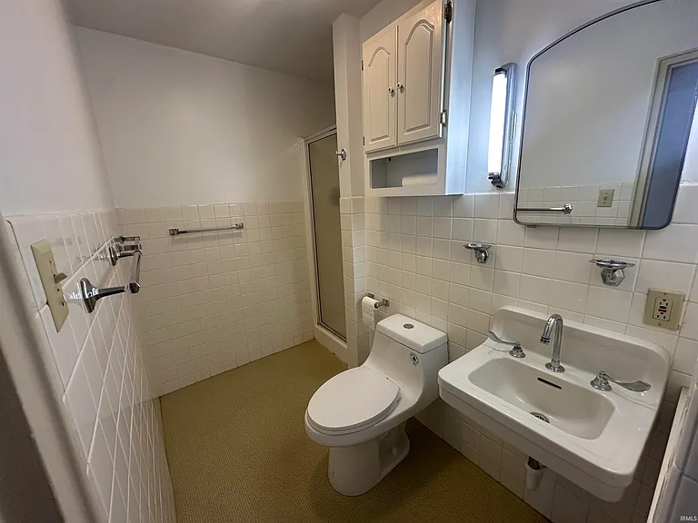 665 Saint Marys Dr #6 — Photo 7