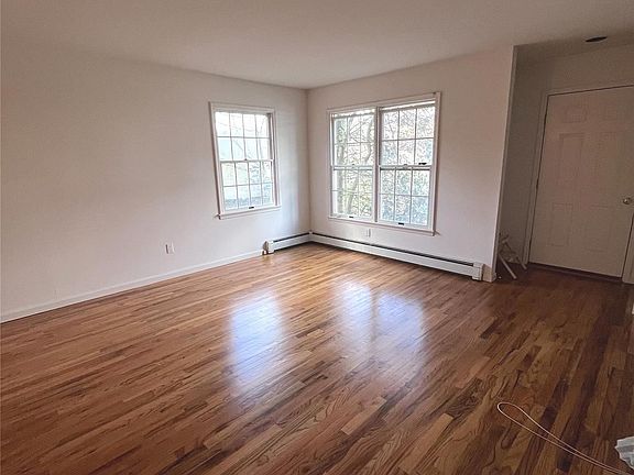 5th image of 14 William St