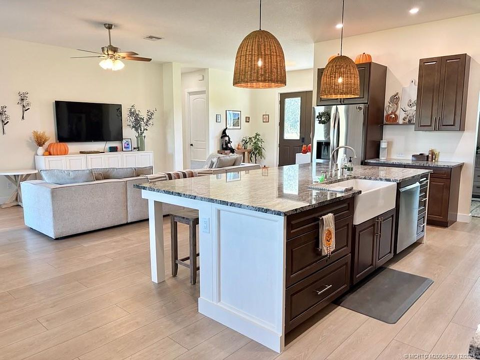 28th image of this home