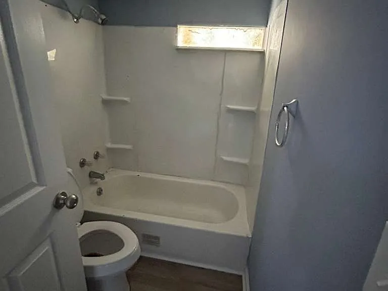 4202 Windsor Spring Rd #317 — Photo 12