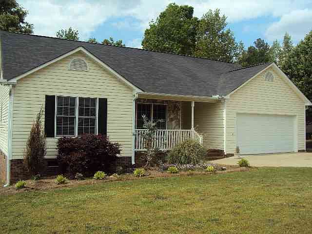 1st image of 284 Augustine Dr