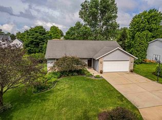 1307 5th St, New Glarus, WI 53574