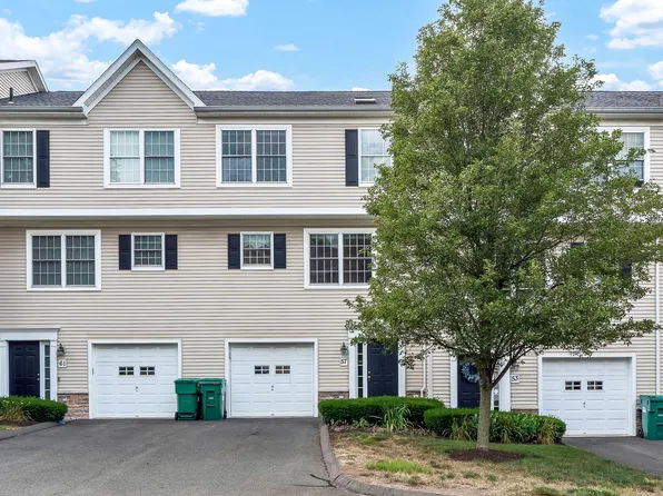 57 Donahue Lane #57, Manchester, CT 06042