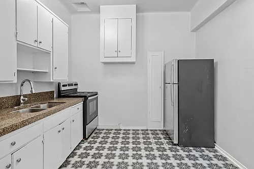 3843 Park Blvd Photo 1
