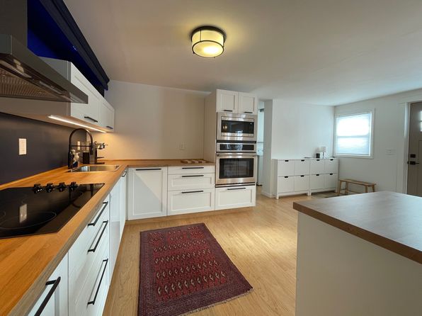 (undisclosed Address)