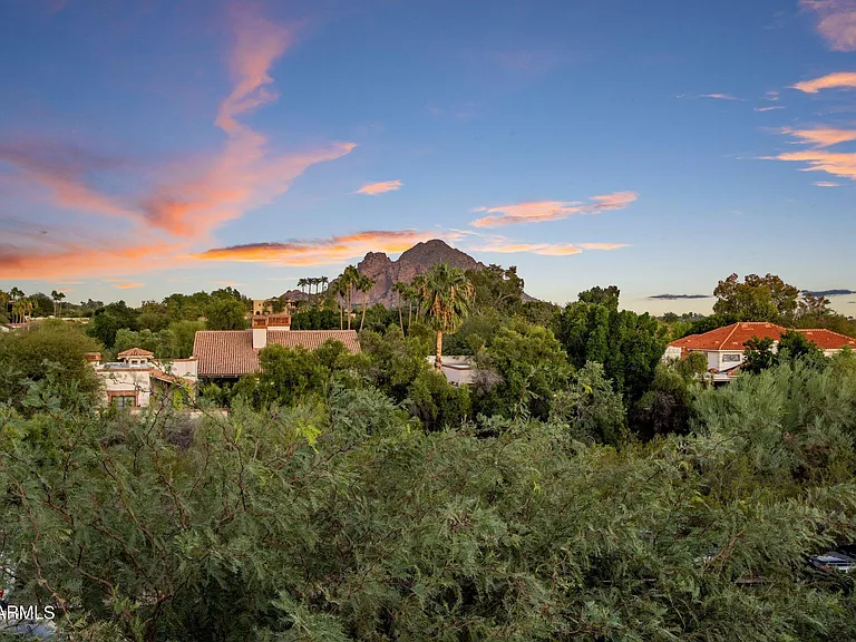 3282 E Palo Verde Dr — Photo 102