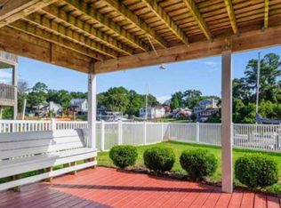 102 Galleon Ct, Kill Devil Hills, NC 27948