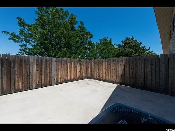 3rd image of 1790 Homestead Farms Ln APT 4