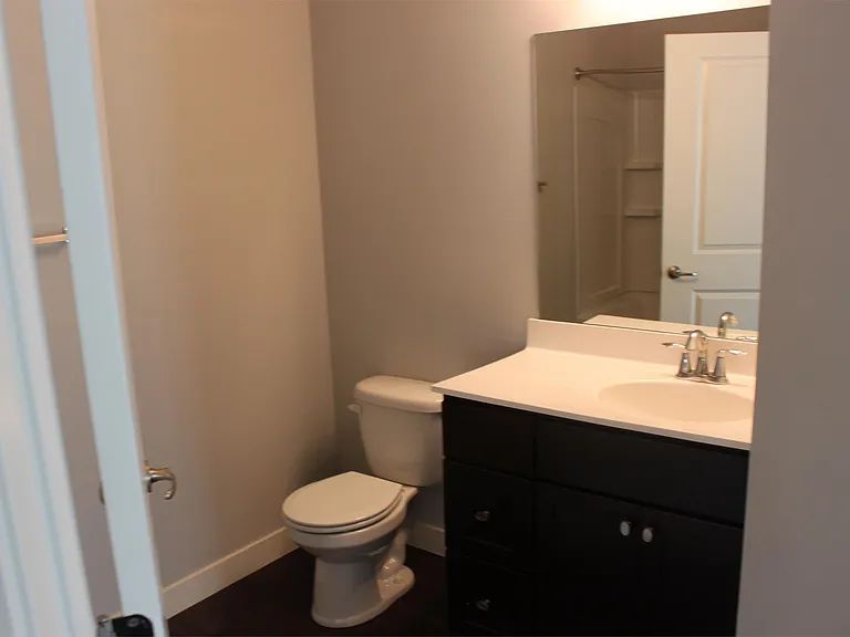 1579 McCleary Ln — Photo 3