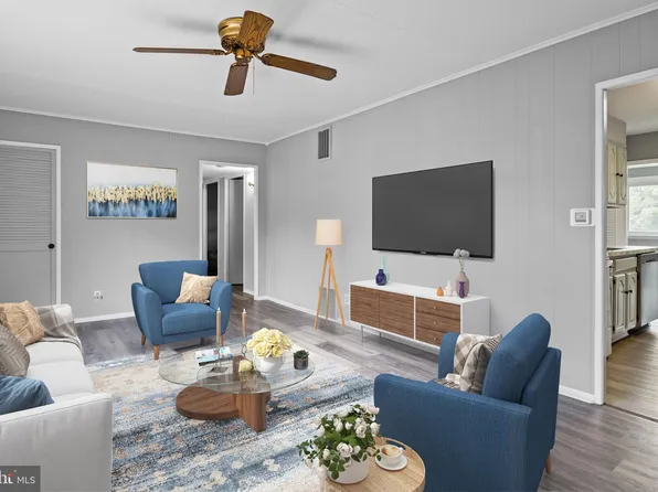 289 Cardiff Rd, Fairless Hills, PA 19030