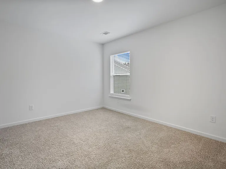 3411 Adler Trl — Photo 18