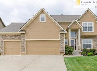 8300 NE 102nd St, Kansas City, MO 64157