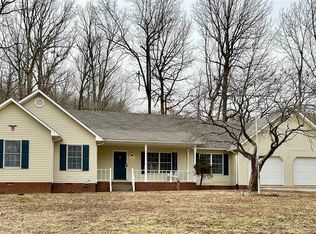 2015 Pilot Knob Rd, Auburn, KY 42206