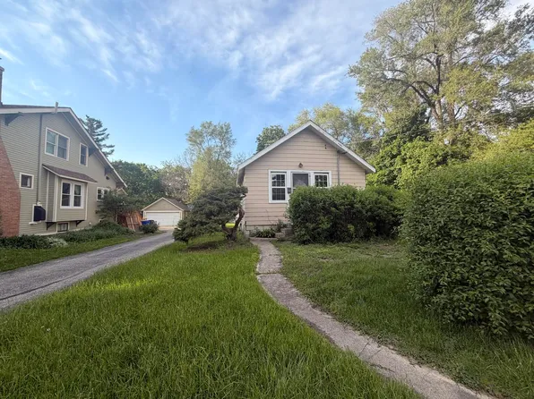 513 E Liberty Dr, Wheaton, IL 60187