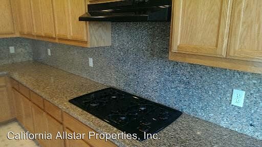 2nd image of 1328 Green Haven Dr