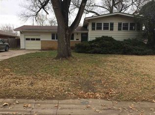 766 N Valleyview St, Wichita, KS 67212