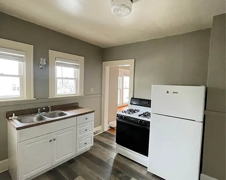 407 Boyden St #2 — Photo 16