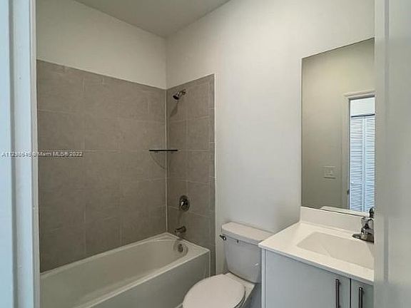 4th image of 13241 SW 286th St #13241