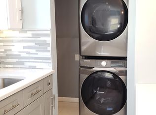 32 E 44th St APT 2, Bayonne, NJ 07002