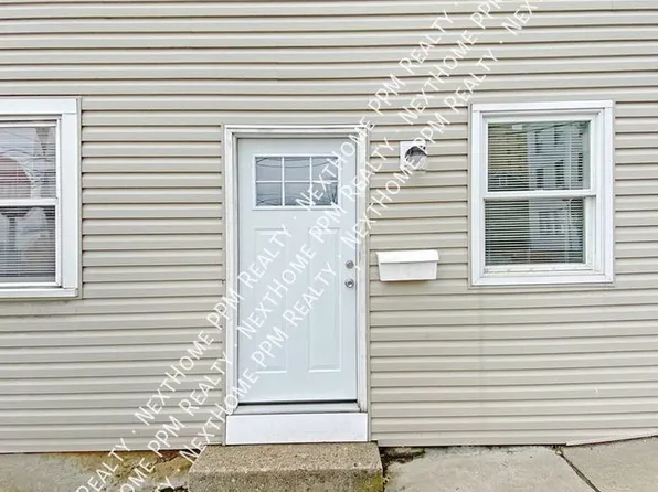 1 E Sycamore St #1, Pittsburgh, PA 15211
