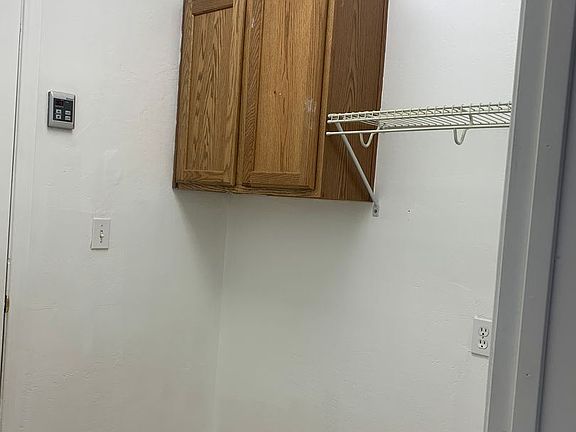 2nd image of 1300 Pasteur Ct