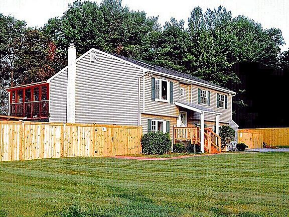 2nd image of 4239 Moonlight Ct