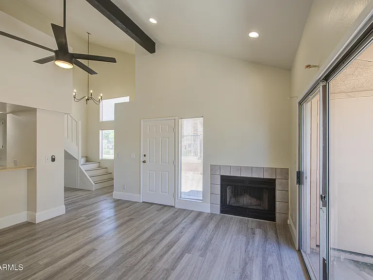 2019 W Lemon Tree Pl — Photo 11