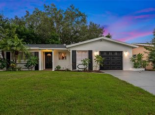 404 David Ct, Palm Harbor, FL 34684