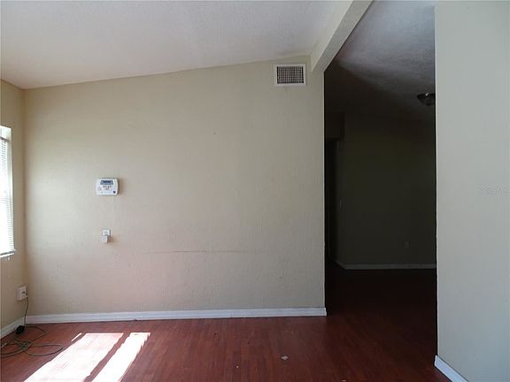 4th image of 4710 Drexel Ave