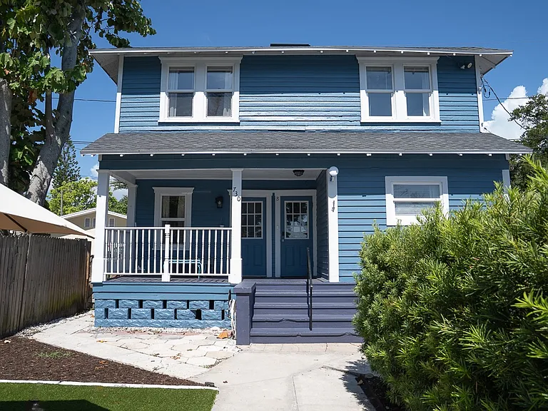 730 Jackson St N #B — Photo 2