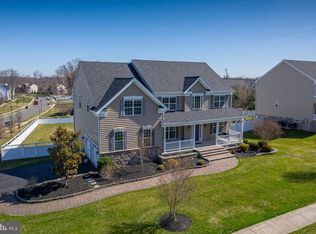 205 Winterwood Ln, Mullica Hill, NJ 08062