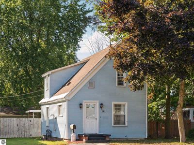 111 W 14th St, Traverse City, MI, 49684