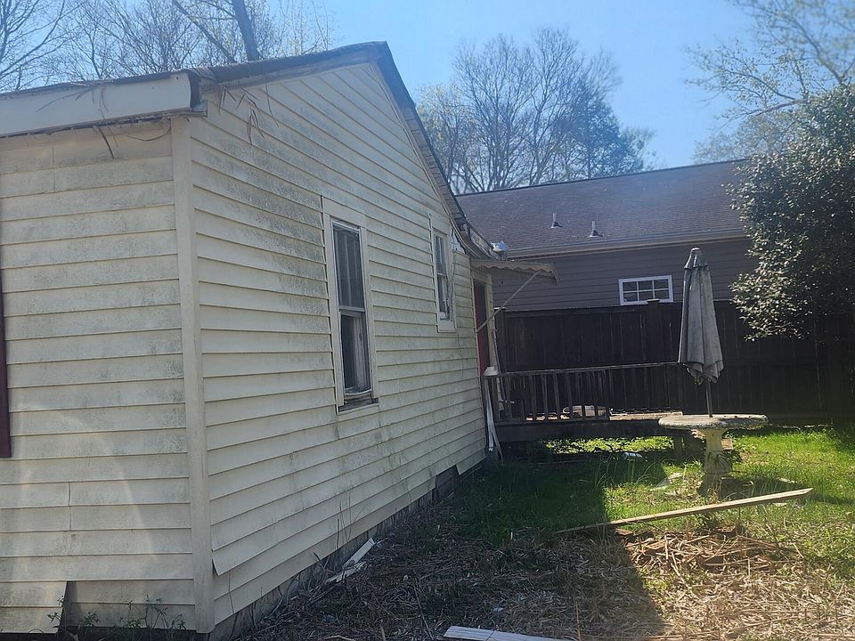 2nd image of 1341 Vance Rd