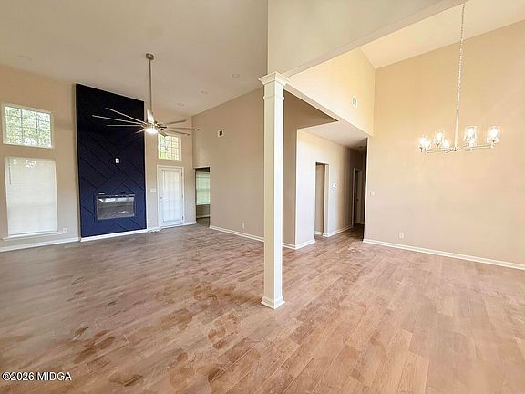 2nd image of 298 Northridge Dr