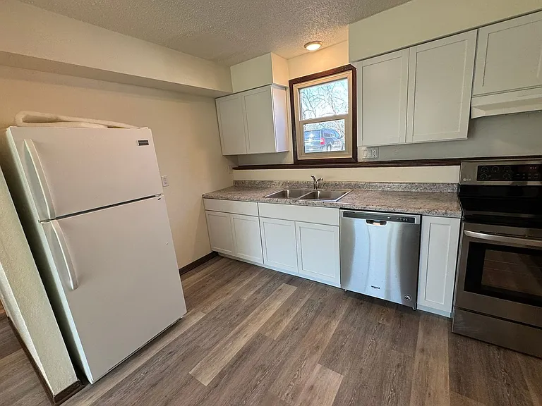 4415 Toronto St #3 — Photo 10
