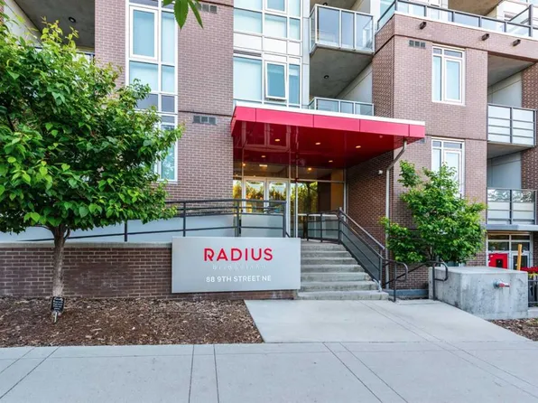 88 W 9th St NE #414, Calgary, AB T2E 4E1