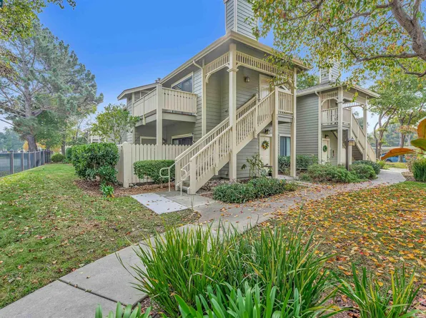 212 Shoreline Ct, Richmond, CA 94804