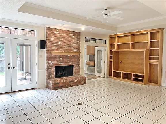 4th image of 10002 Stonington Cir