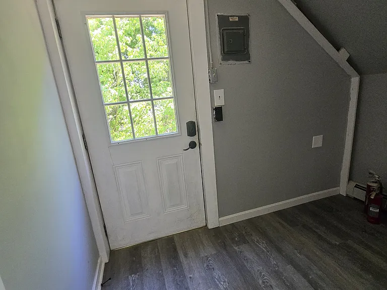 3 Keeble St #B — Photo 24