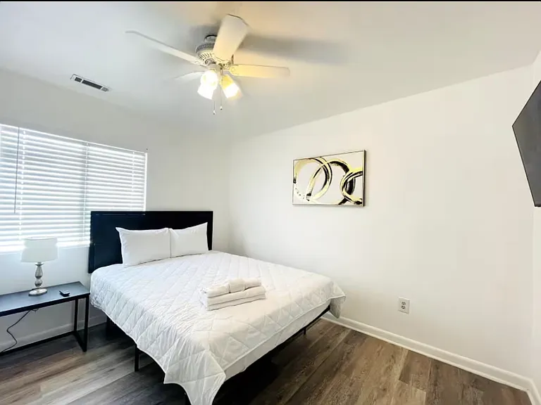 1011 Hunter Ave #6 — Photo 19