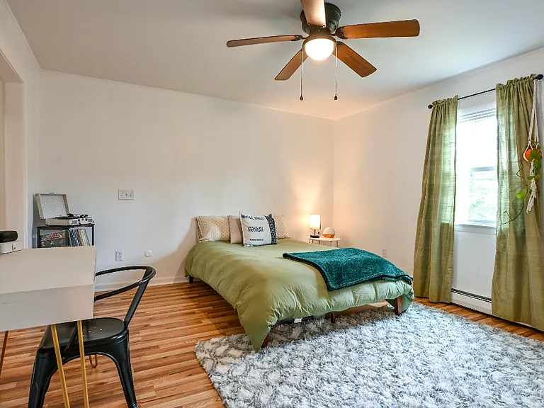 4 Greta Ln — Photo 11