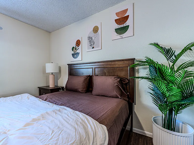 6915 Forest Mdw — Photo 19