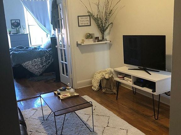 2nd image of 108 Macdougal St APT 5A