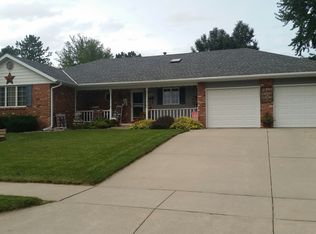 1683 Eastridge Ave, Seward, NE 68434