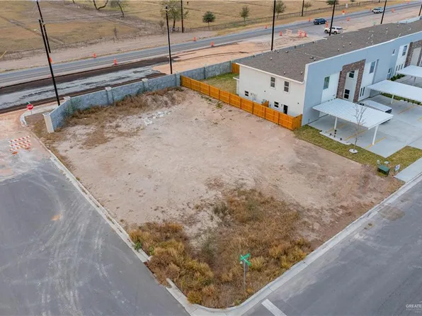 9203 N 59th Ln, Mission, TX 78573