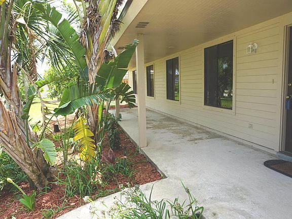 2nd image of 6 S Sea Island Dr