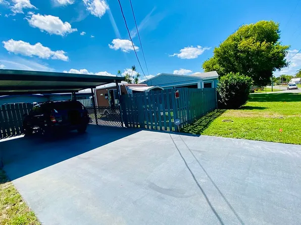 203 SE 25th Ave, Boynton Beach, FL 33435